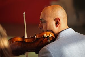Beginnersorkest Merlijne live in de uitzending van Radio Rijnmond met een oproep voor de start in Rotterdam